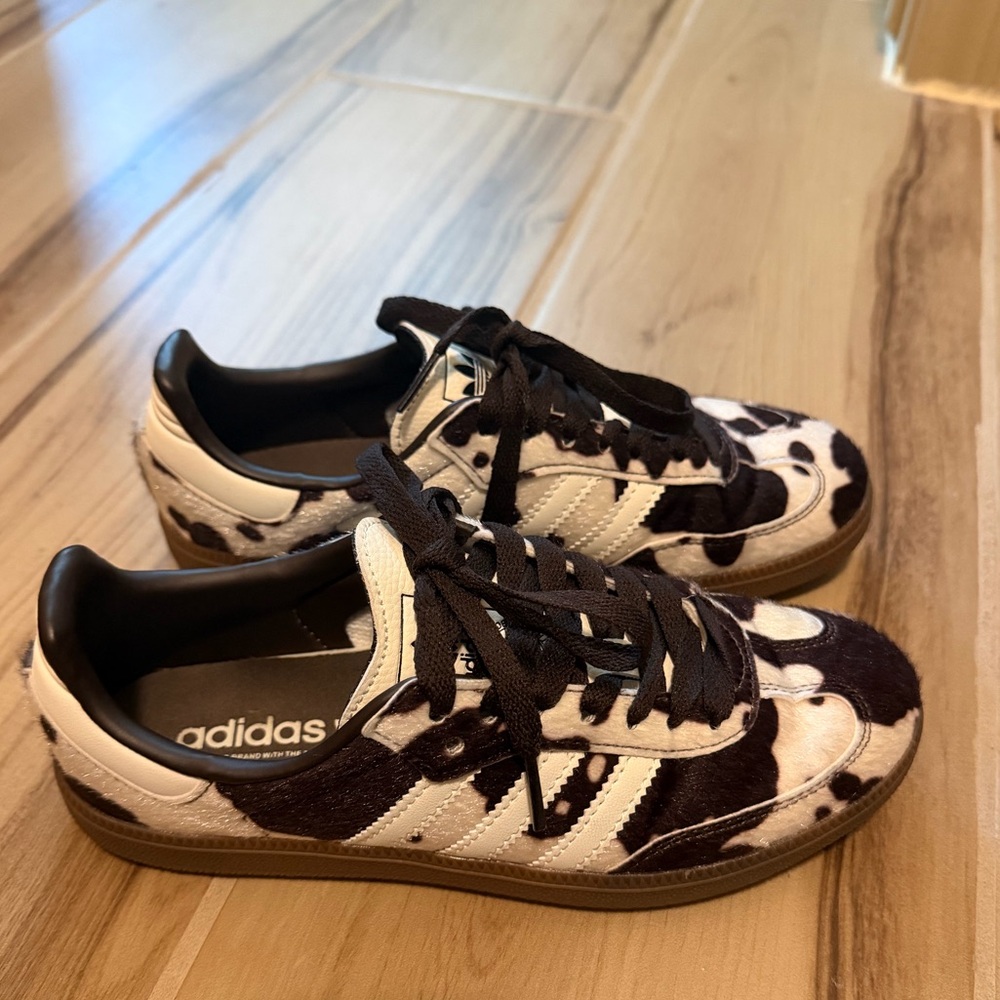 Adidas sneaker